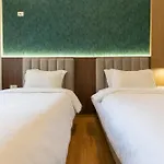 Hotel E Arte Center 3*