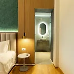 E Arte Center Hotel Tirana