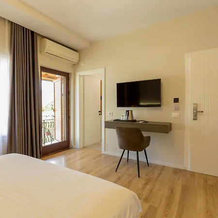 E Arte Center Hotel
