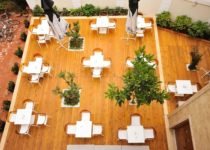 E Arte Center Tirana