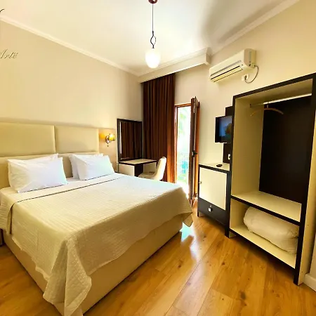 E Arte Center 3* Tiran