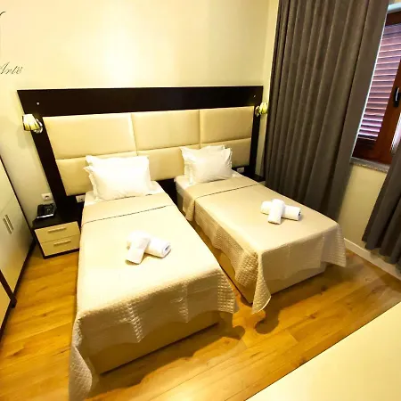 Otel E Arte Center Tiran