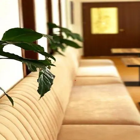 E Arte Center Otel Tiran