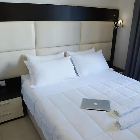 E Arte Center Otel 3*