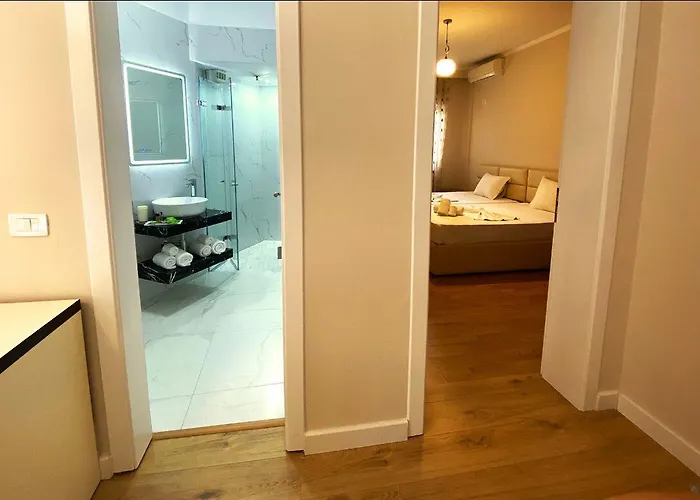 维拉艾普艺城中心酒店